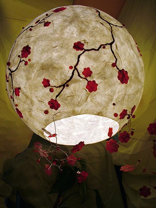 bloom lamp design by KanguLUM